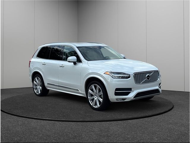 2019 Volvo XC90 Inscription