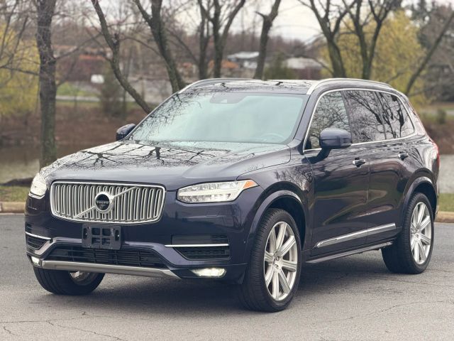 2019 Volvo XC90 Inscription