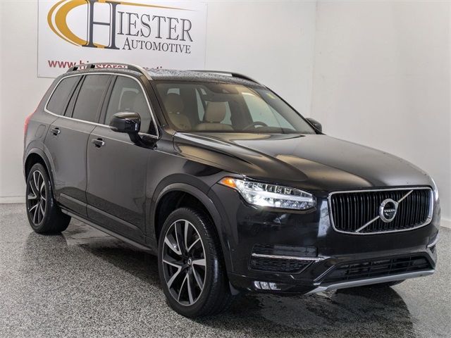 2019 Volvo XC90 Momentum