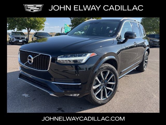 2019 Volvo XC90 Momentum