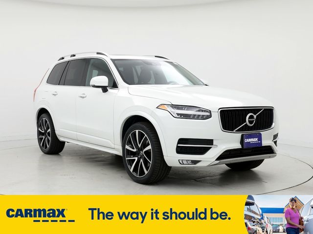 2019 Volvo XC90 Momentum