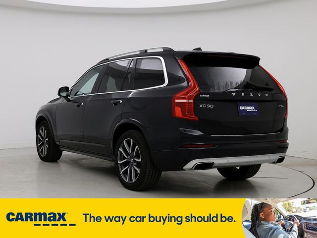 2019 Volvo XC90 Momentum