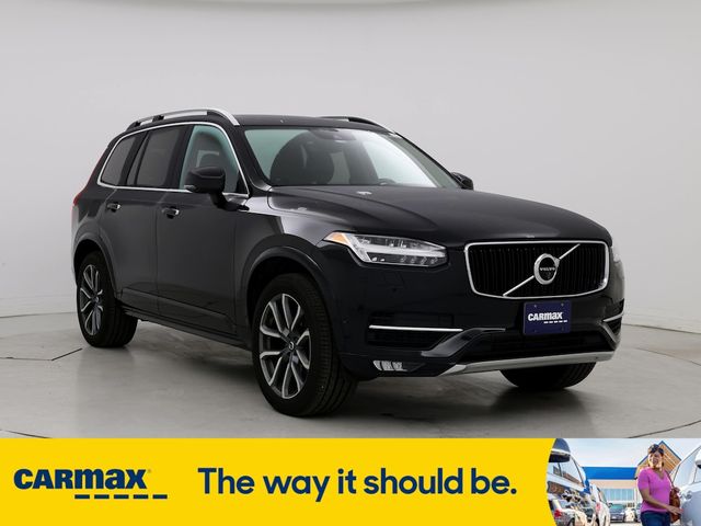 2019 Volvo XC90 Momentum