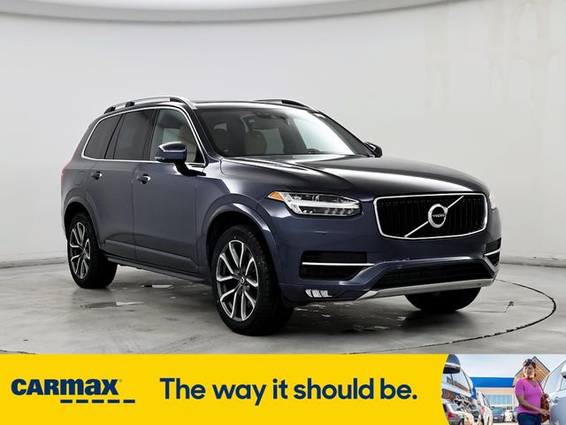 2019 Volvo XC90 Momentum