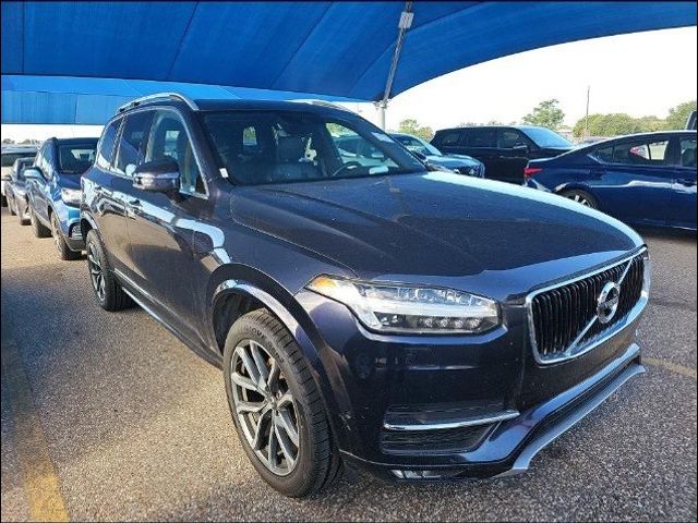 2019 Volvo XC90 Momentum