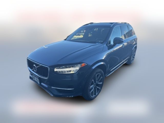 2019 Volvo XC90 Momentum