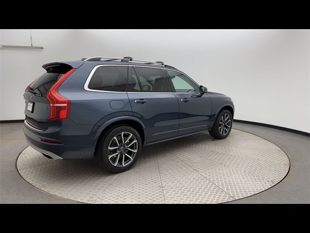 2019 Volvo XC90 Momentum