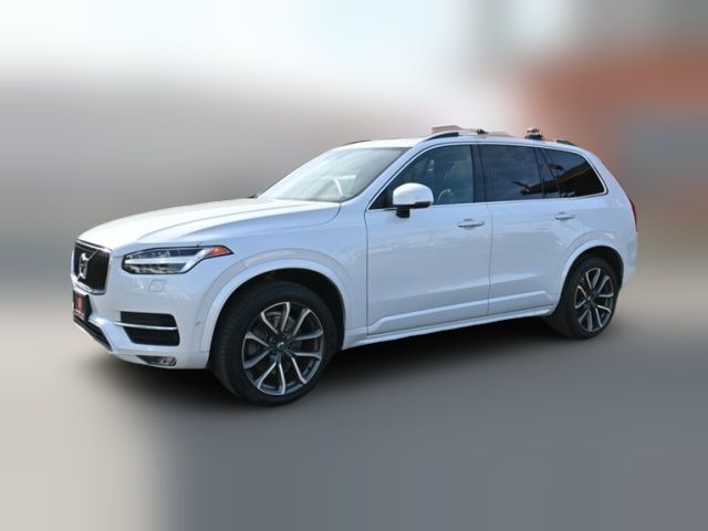 2019 Volvo XC90 Momentum