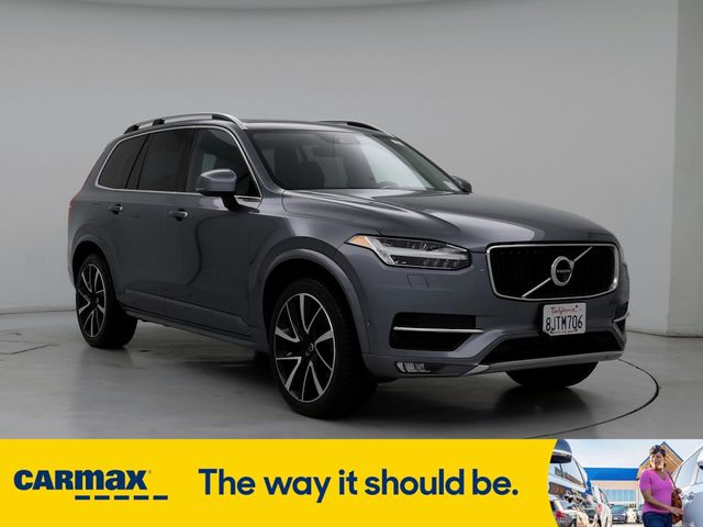 2019 Volvo XC90 Momentum