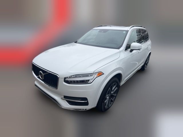 2019 Volvo XC90 Momentum