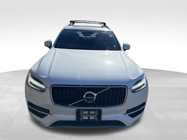 2019 Volvo XC90 Momentum
