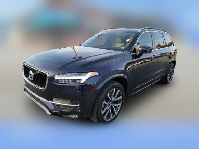 2019 Volvo XC90 Momentum