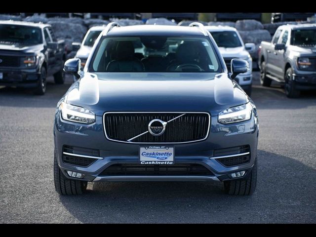 2019 Volvo XC90 Momentum