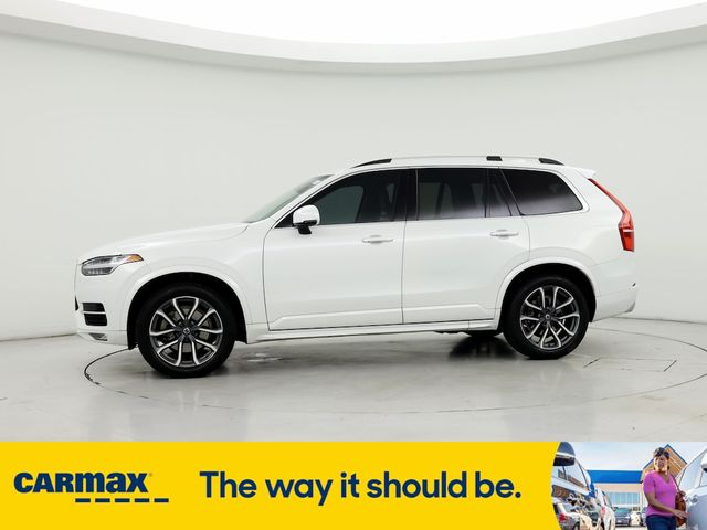 2019 Volvo XC90 Momentum