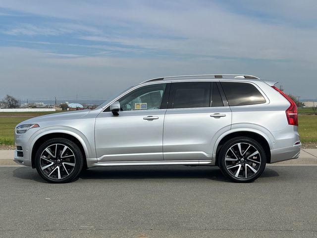 2019 Volvo XC90 Momentum