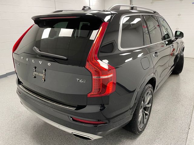 2019 Volvo XC90 Momentum