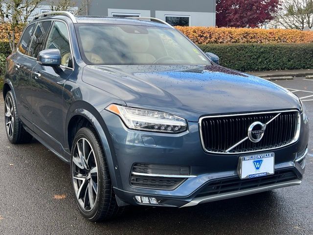 2019 Volvo XC90 Momentum