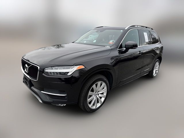 2019 Volvo XC90 Momentum