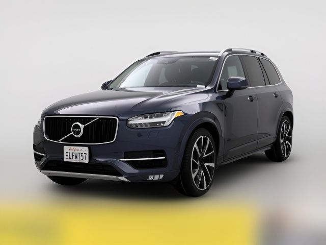 2019 Volvo XC90 Momentum