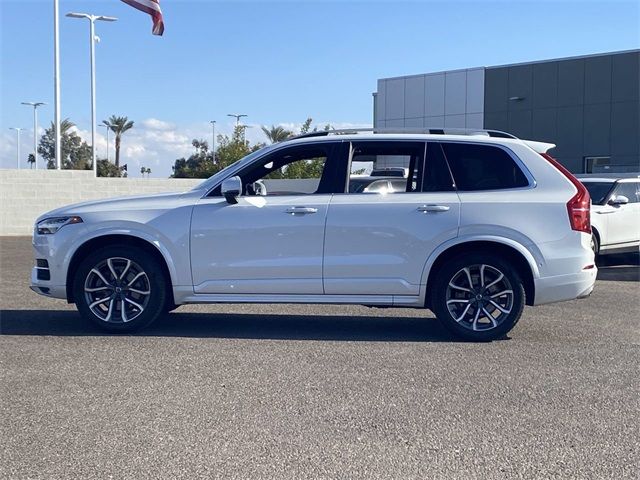 2019 Volvo XC90 Momentum