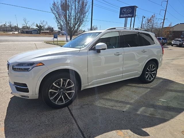 2019 Volvo XC90 Momentum