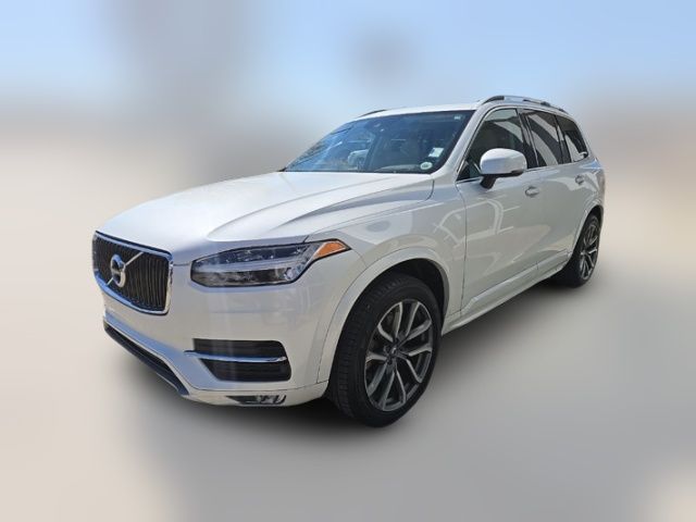 2019 Volvo XC90 Momentum