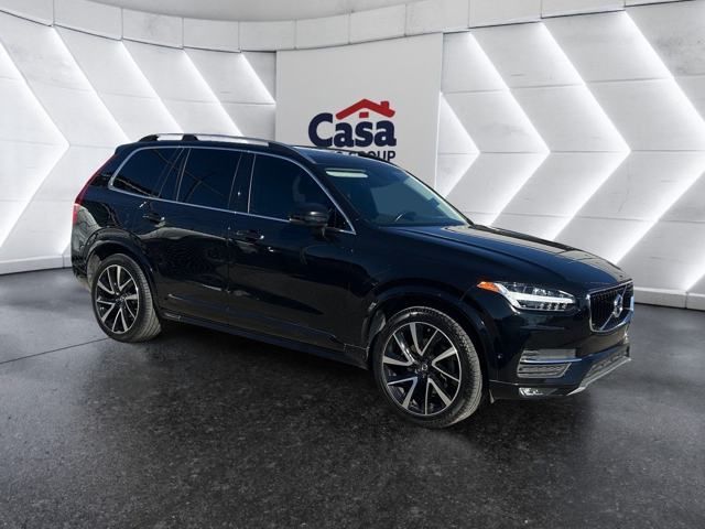 2019 Volvo XC90 Momentum