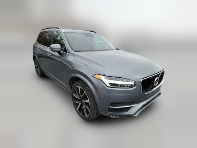 2019 Volvo XC90 Momentum