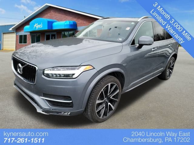 2019 Volvo XC90 Momentum