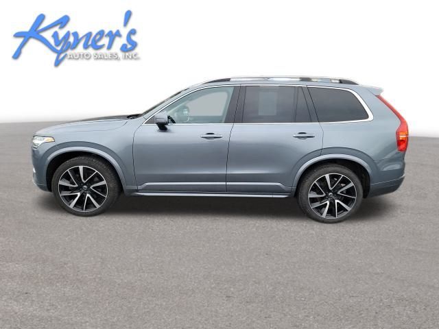 2019 Volvo XC90 Momentum