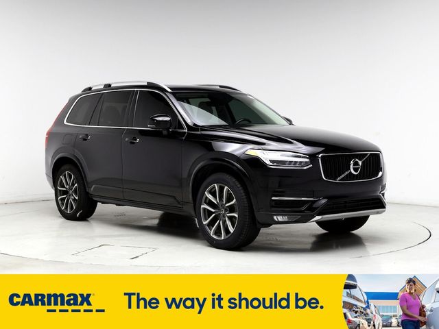 2019 Volvo XC90 Momentum