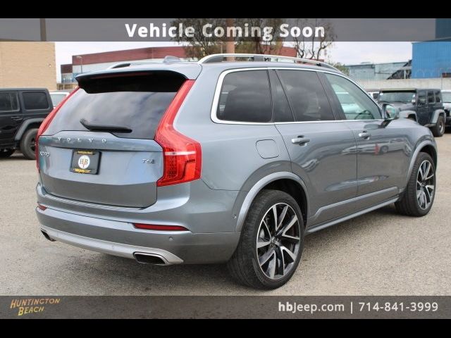 2019 Volvo XC90 Momentum