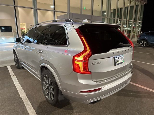 2019 Volvo XC90 Momentum