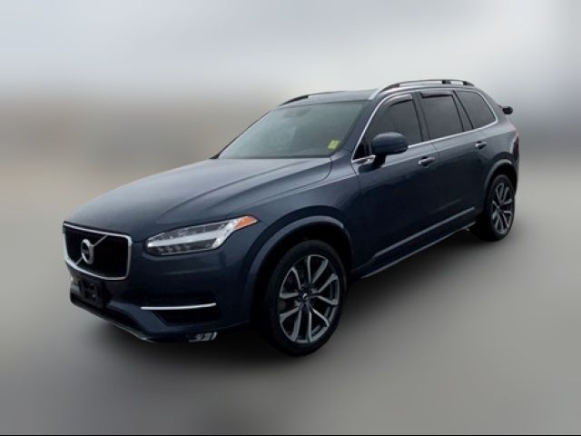 2019 Volvo XC90 Momentum