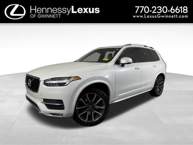 2019 Volvo XC90 Momentum