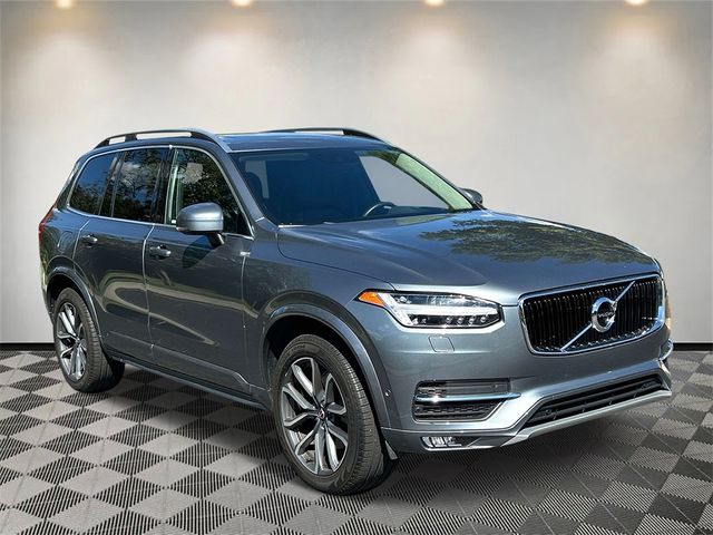 2019 Volvo XC90 Momentum