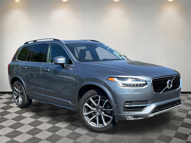 2019 Volvo XC90 Momentum