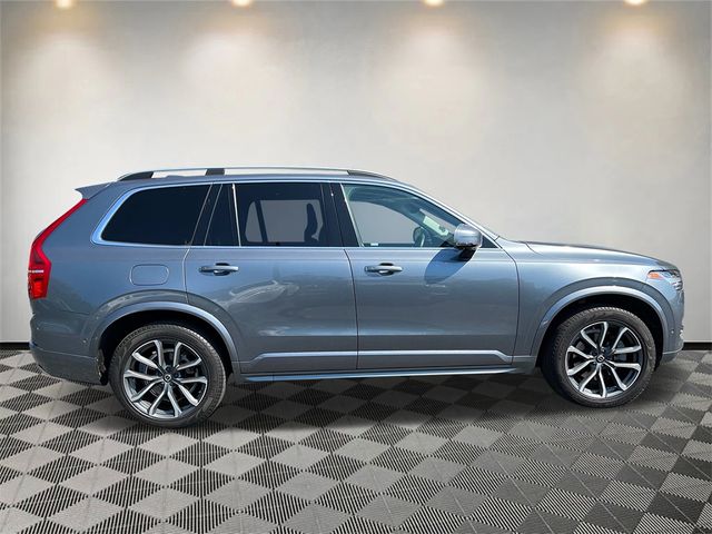 2019 Volvo XC90 Momentum