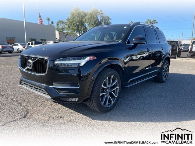 2019 Volvo XC90 Momentum