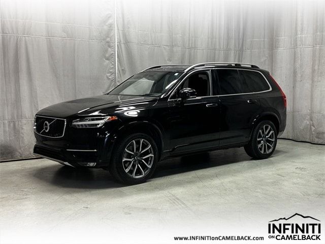 2019 Volvo XC90 Momentum