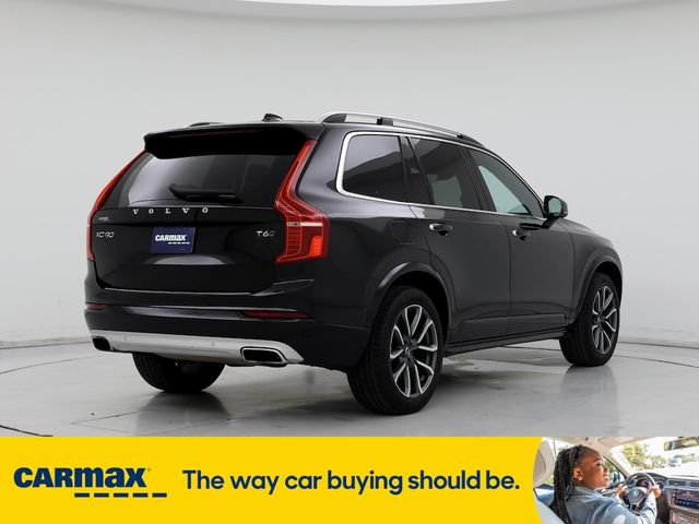 2019 Volvo XC90 Momentum