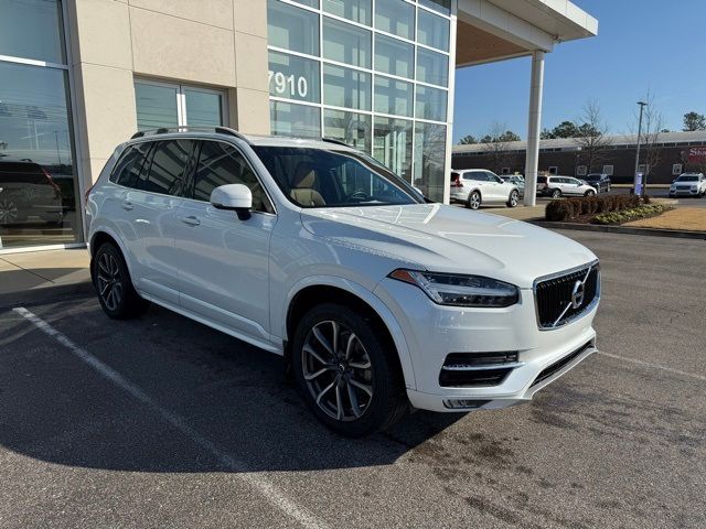 2019 Volvo XC90 Momentum