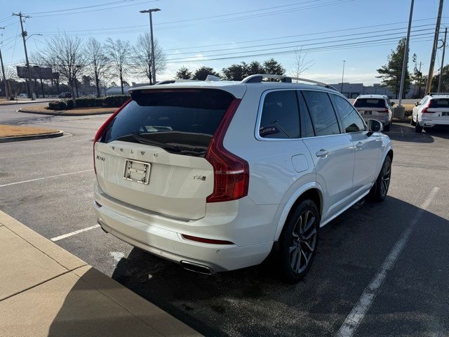 2019 Volvo XC90 Momentum