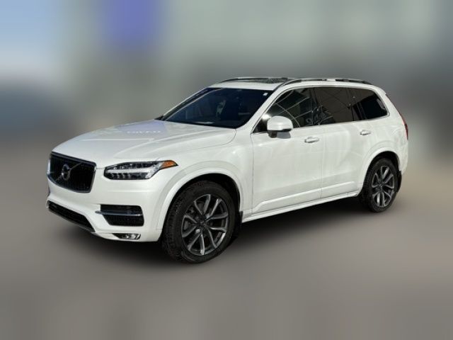 2019 Volvo XC90 Momentum