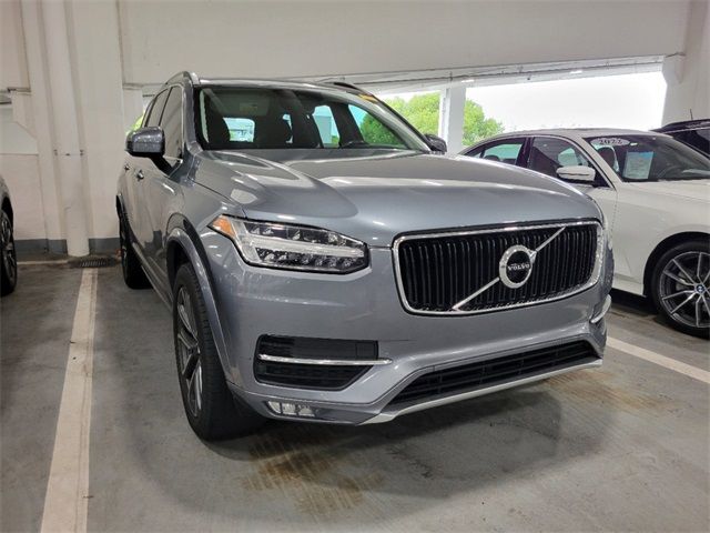 2019 Volvo XC90 Momentum