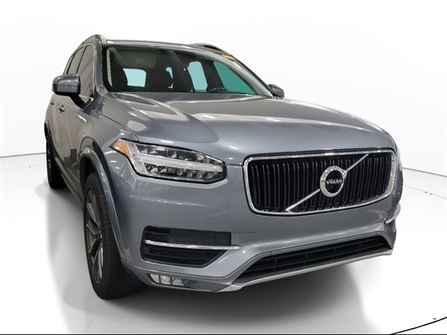 2019 Volvo XC90 Momentum