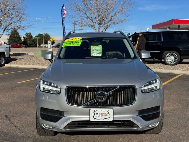 2019 Volvo XC90 Momentum