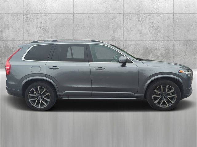 2019 Volvo XC90 Momentum