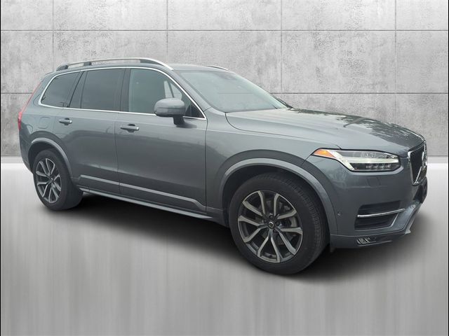 2019 Volvo XC90 Momentum