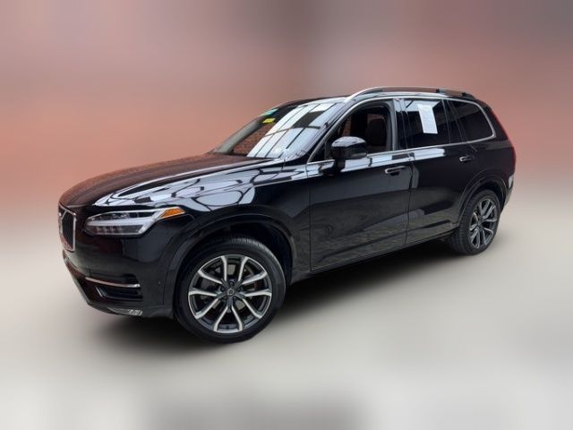 2019 Volvo XC90 Momentum